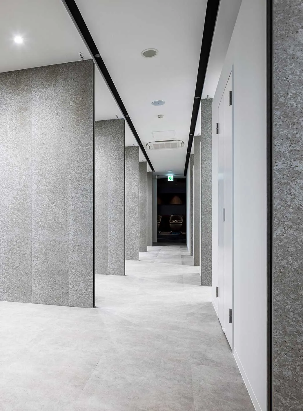 通路〜シャンプーブース