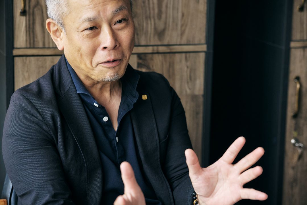 タカラベルモント株式会社　高江洲重雄